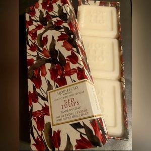 HOPIFICIO Red Tulips Luxury Hand Soap Set Made in Italy Set Of 3